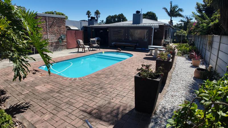 4 Bedroom Property for Sale in George South Western Cape